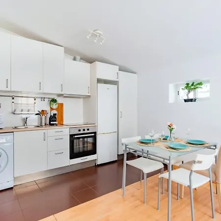 Sao Jose 2br @ Center Лиссабон